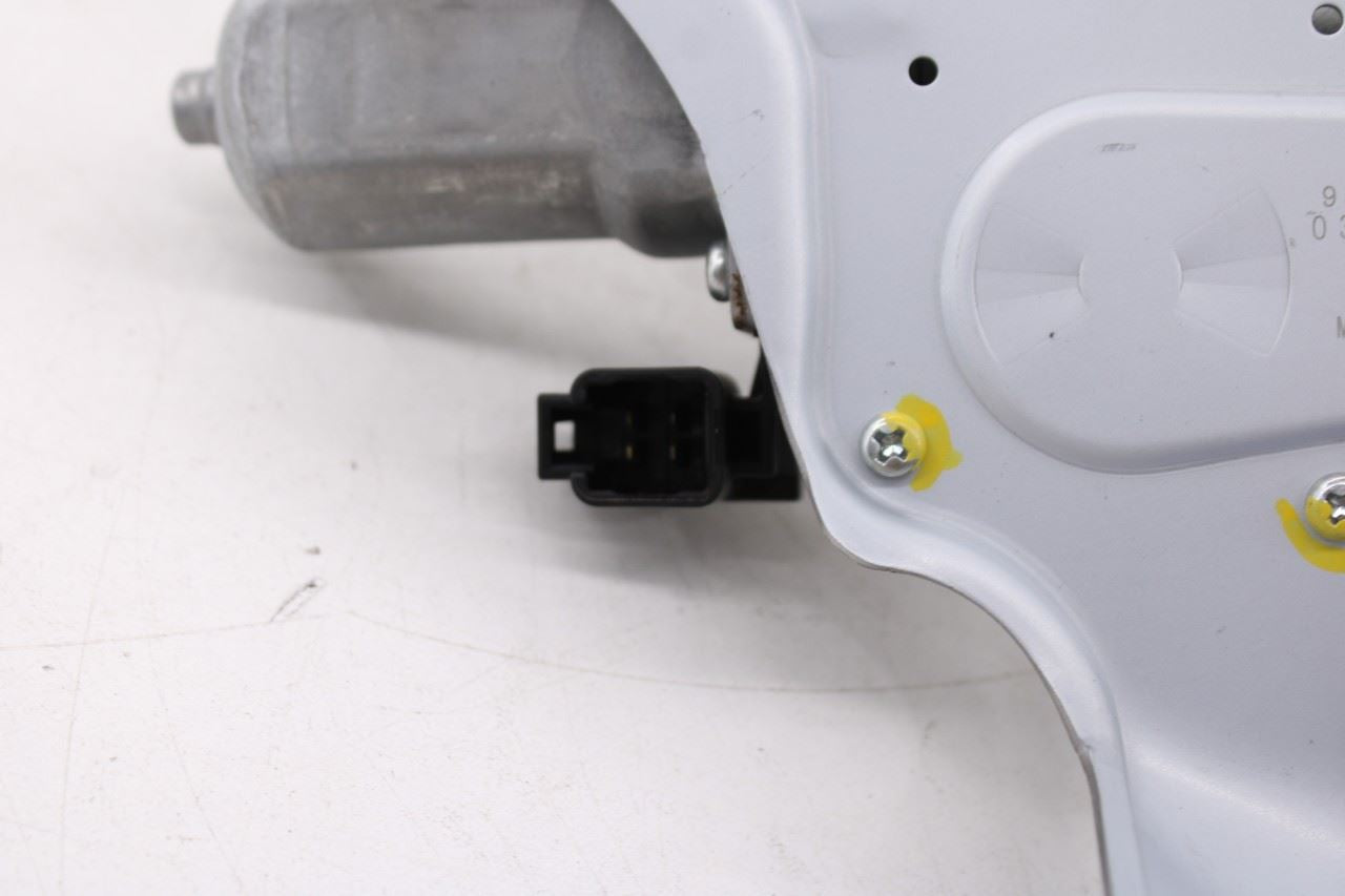 2019-2021 Hyundai Veloster Rear Liftgate Back Window Wiper Motor 98700-J3000 OEM7