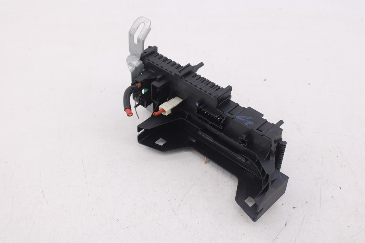 08-09 Mercedes-Benz C350 Sport 3.5L RWD Rear Trunk SAM Fuse Relay Junction Block - Alshned Auto Parts