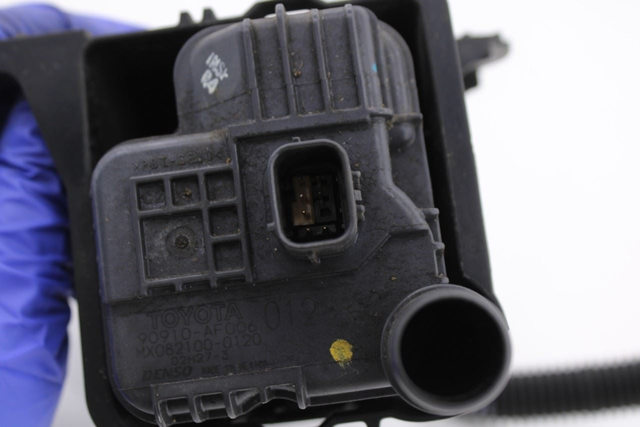 2019-2025 Toyota Corolla LE 2.0L Fuel Vapor Leak Detection Pump 90910-AF006 OEM11