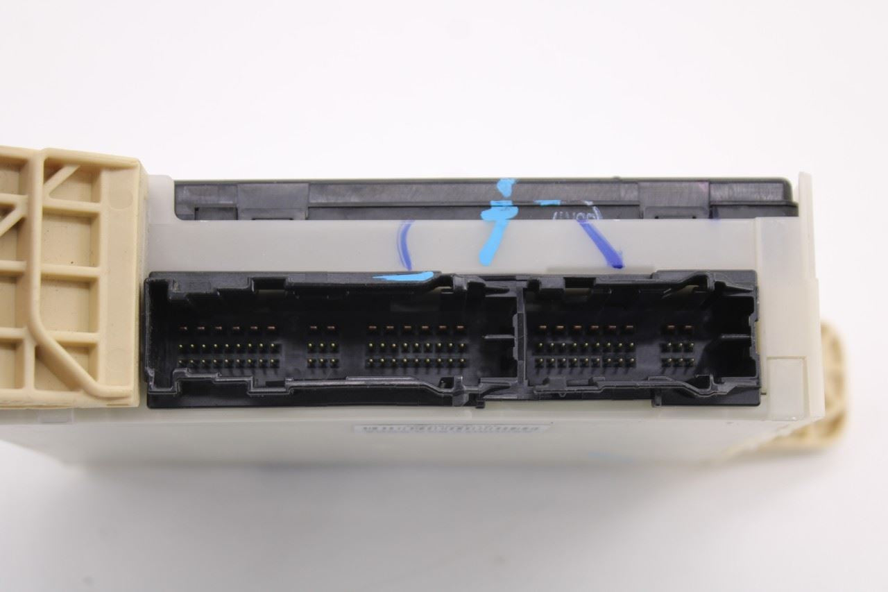 19-2023 Toyota Tacoma SR5 3.5L Multiplex Network Body Control Module 89221-04070 - Alshned Auto Parts