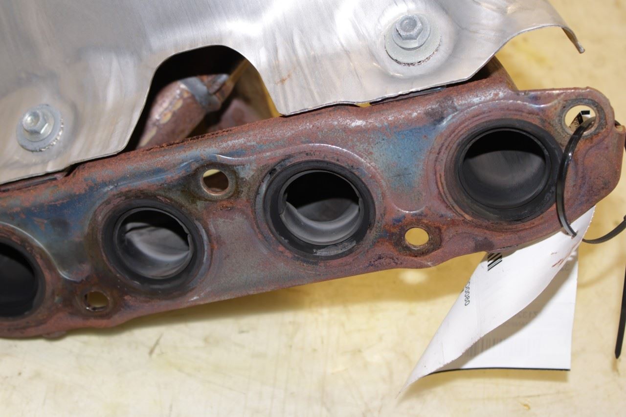 2023-2025 Mazda CX-30 2.5 S 2.5L AWD Exhaust Manifold with Pipe PYEE-20-50XA OEM - Alshned Auto Parts