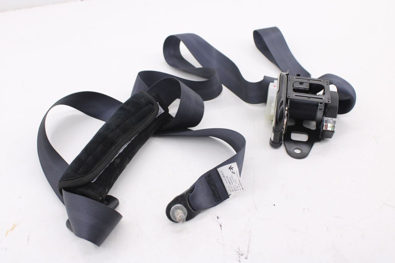 2019-25 Mitsubishi Outlander Sport SE 2.0L Front Right Side Seat Belt Retractor10