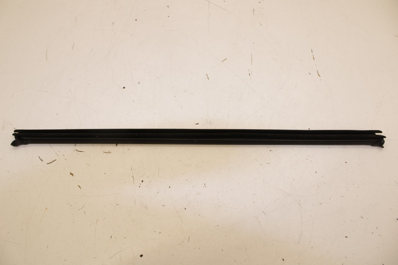 2018 Volkswagen Atlas S FR RH Door Run Channel w/ Belt Molding and Weatherstrip - Alshned Auto Parts