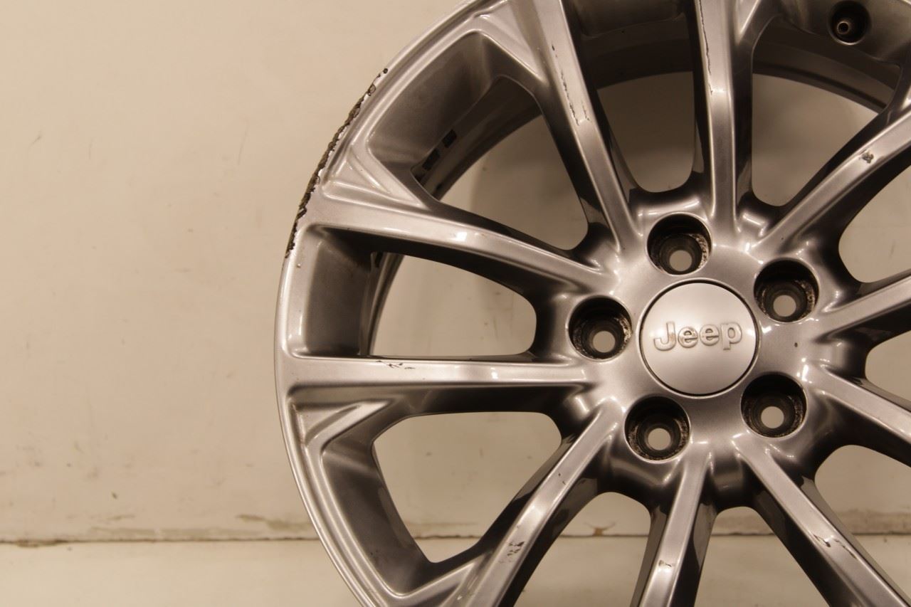 19-22 Jeep Cherokee Latitude Aluminum Wheel R17x7.0J 10 Spoke 6BG71TRMAB *ReaD* - Alshned Auto Parts