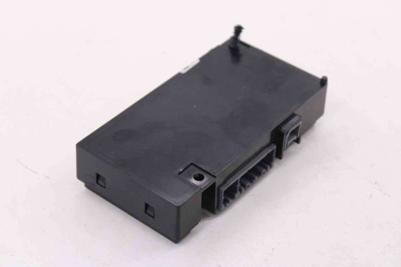 11-18 Dodge Grand Caravan GT Telematics Communication Control Module 05091960AD 10
