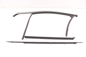 19-23 Hyundai Santa Fe SEL Front Left Door Run Channel w/ Belt Weatherstrip Set