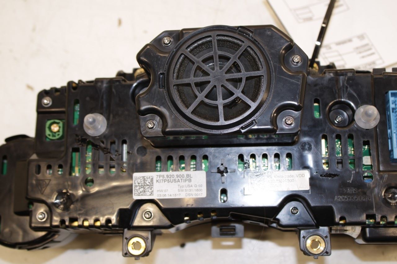 13-15 Porsche Cayenne Platinum Speedometer Gauge Instrument Cluster 86K Mileage - Alshned Auto Parts