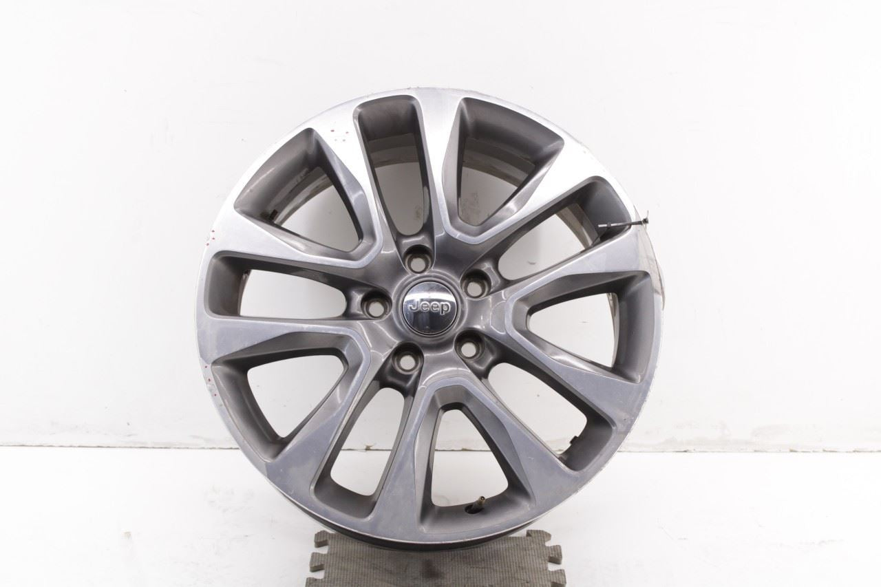 17-18 Jeep Grand Cherokee Aluminum Wheel R20x8J 5 V Spoke 5XL06TRMAA OEM *ReaD* - Alshned Auto Parts