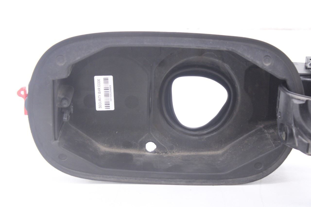 2015-2021 Mercedes-Benz C 300 4Matic 2L Fuel Tank Filler Housing Door Lid Cover11