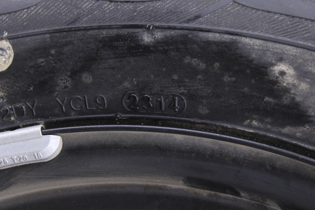 11-21 Jeep Grand Cherokee Overland Spare Wheel Tire Kumho Solus KL21 P245/65R186