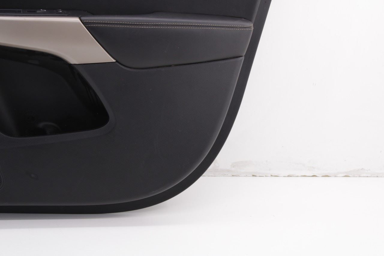 2017-2018 Jeep Cherokee Limited Front Right Side Door Trim Panel 6MD222X9AA OEM - Alshned Auto Parts