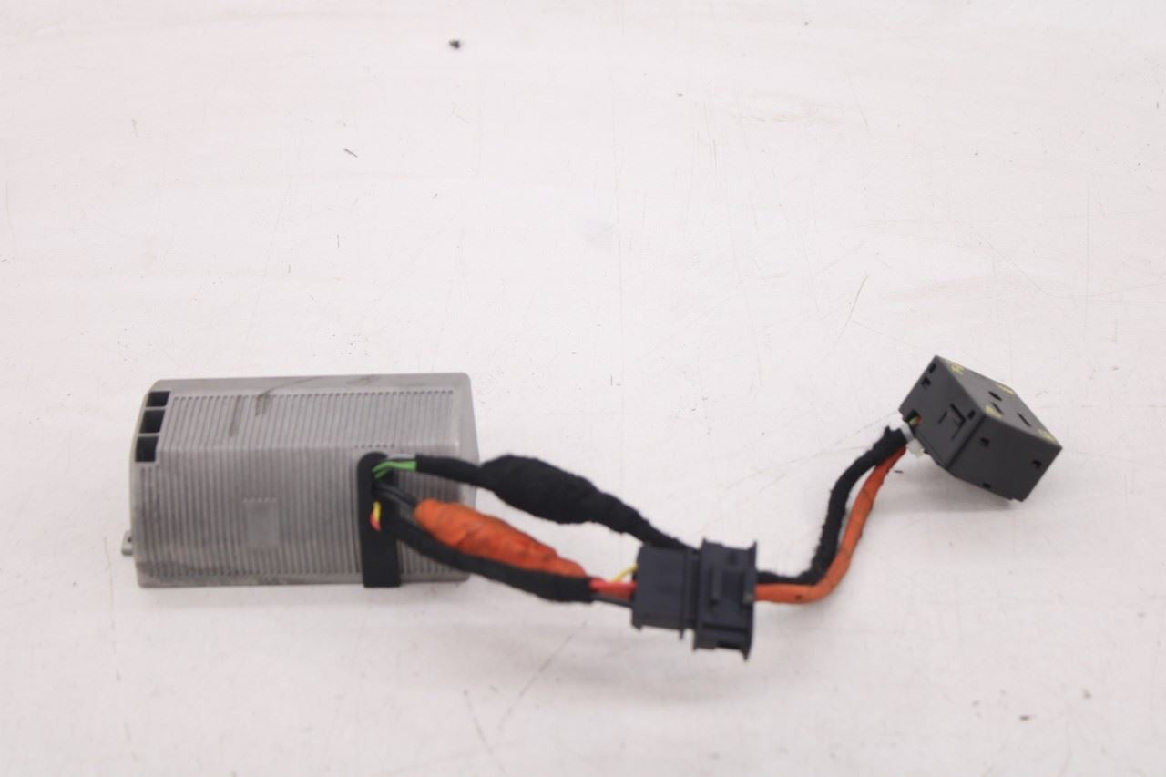 2018-2023 Volkswagen Atlas SE Power Supply Voltage Inverter Converter Module OEM0