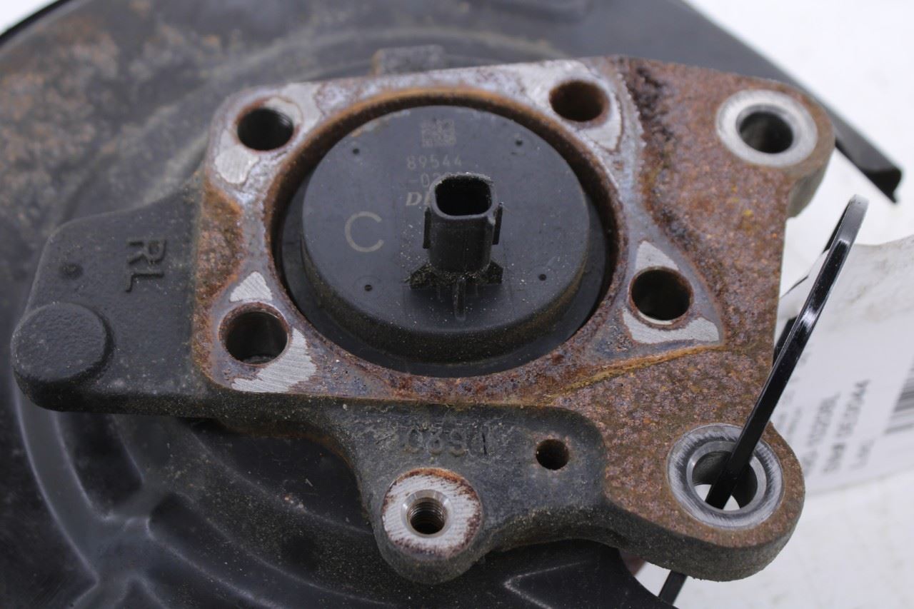 22-24 Toyota Corolla LE FWD Rear Left Side Bearing Hub w/ Disc Brake Dust Cover8