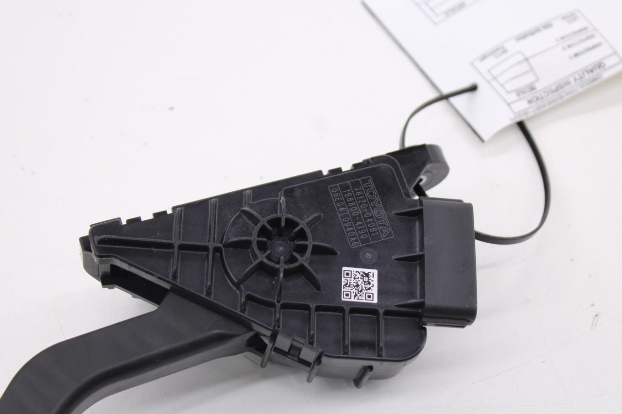 2014-23 Toyota Tacoma SR5 Double Cab 3.5L Accelerator Throttle Gas Pedal Sensor11
