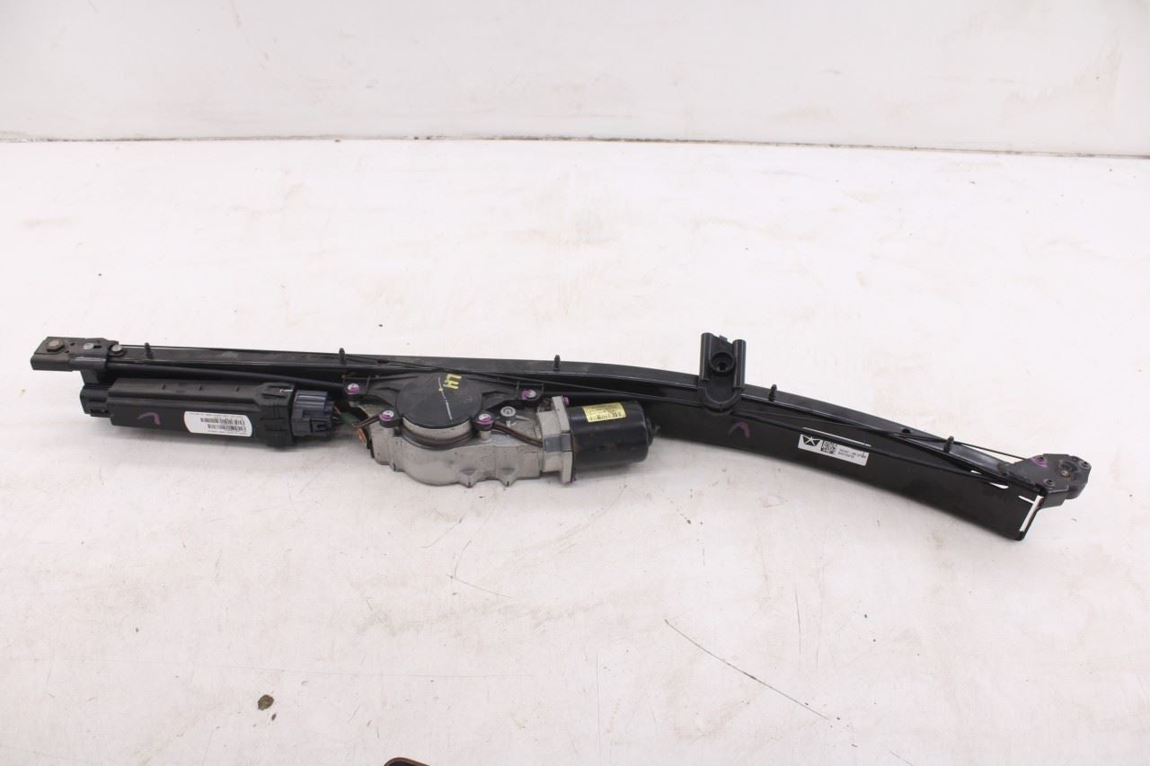 2016-20 Dodge Grand Caravan SXT Rear Left Side Power Sliding Door Track w/ Motor0