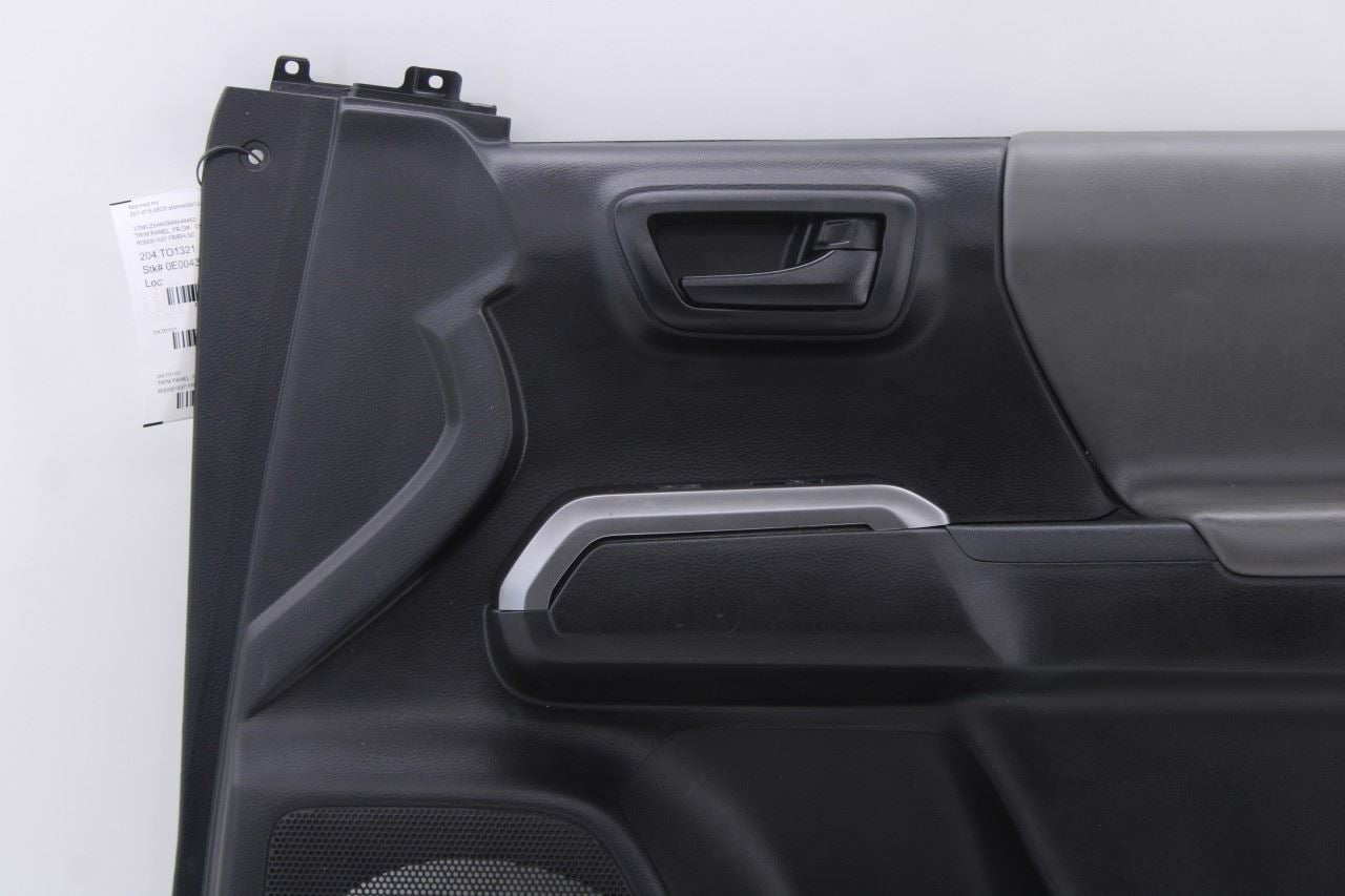 2019-2023 Toyota Tacoma SR5 Front Right Side Door Trim Panel 67610-04451-C4 OEM2
