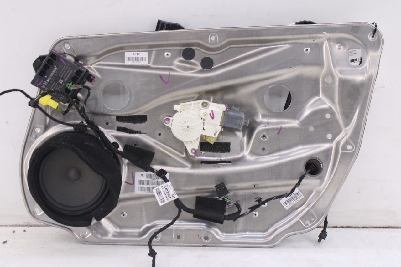 08-14 Mercedes-Benz C350 Sport FR RH Door Window Regulator w/ Carrier and Motor - Alshned Auto Parts