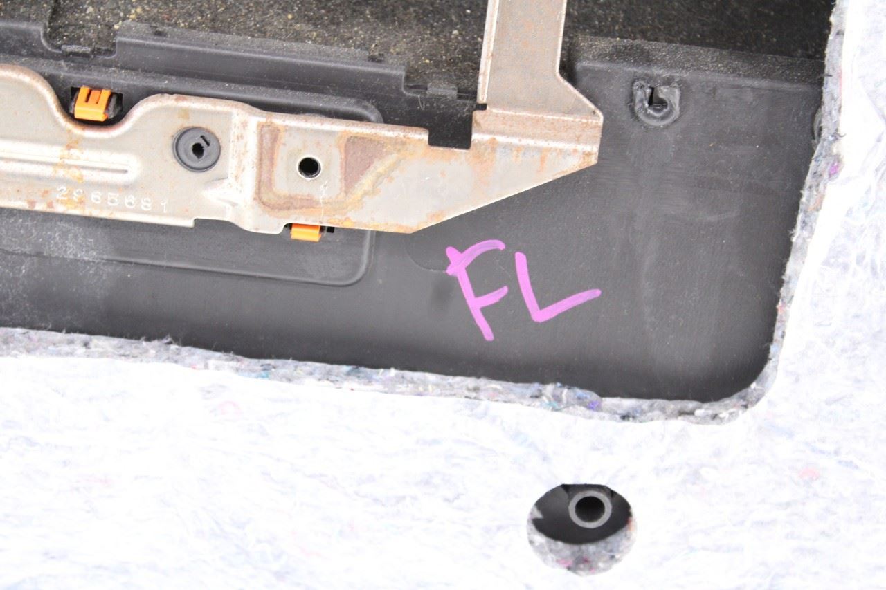 2015-2016 Ford F-250 Crew Cab Lariat Front Left Side Door Trim Panel *ReaD* - Alshned Auto Parts