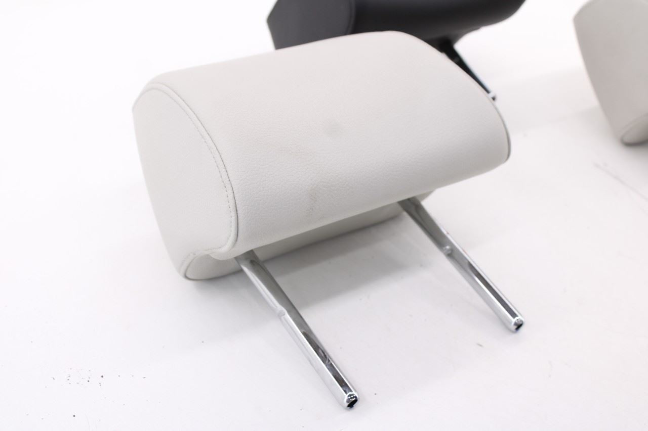2015-16 Volkswagen Jetta Sport Rear Right Left and Center 2nd Row Seat Headrest3