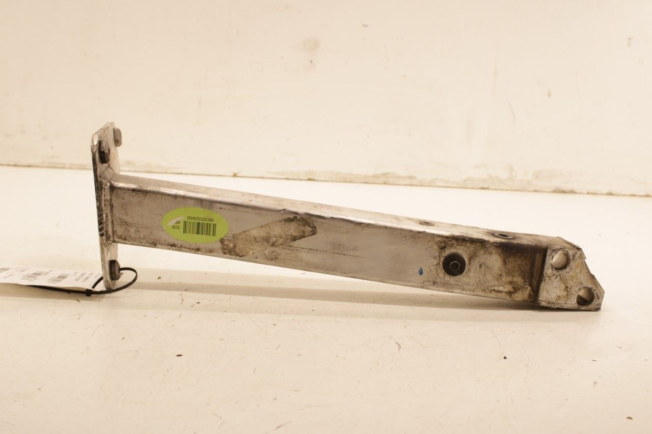 2019-2023 Jeep Cherokee Latitude 4x4 Front Left Frame Lower Load Beam 68320329AD - Alshned Auto Parts