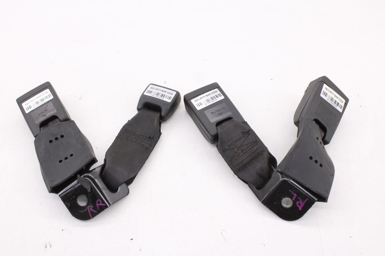 2017-19 Buick LaCrosse Premium Rear Right and Left 2nd Row Seat Belt Buckle Set9