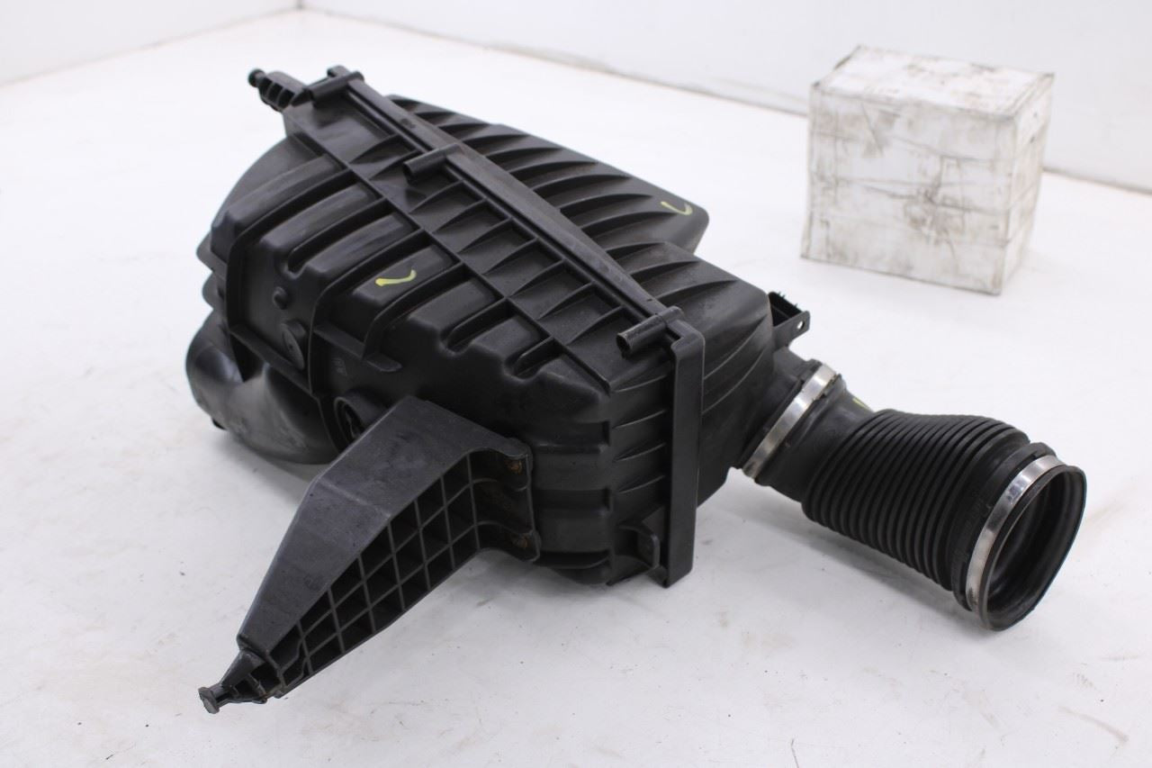 10-12 Land Rover Range Rover HSE 5.0L Left Side Air Intake Cleaner w/ Duct Tube - Alshned Auto Parts