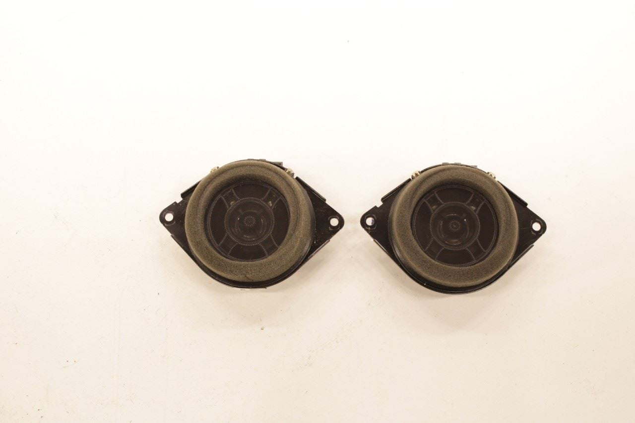 12-22 Jeep Grand Cherokee Front Right and Left Door Audio Speaker Set 68043045AD - Alshned Auto Parts
