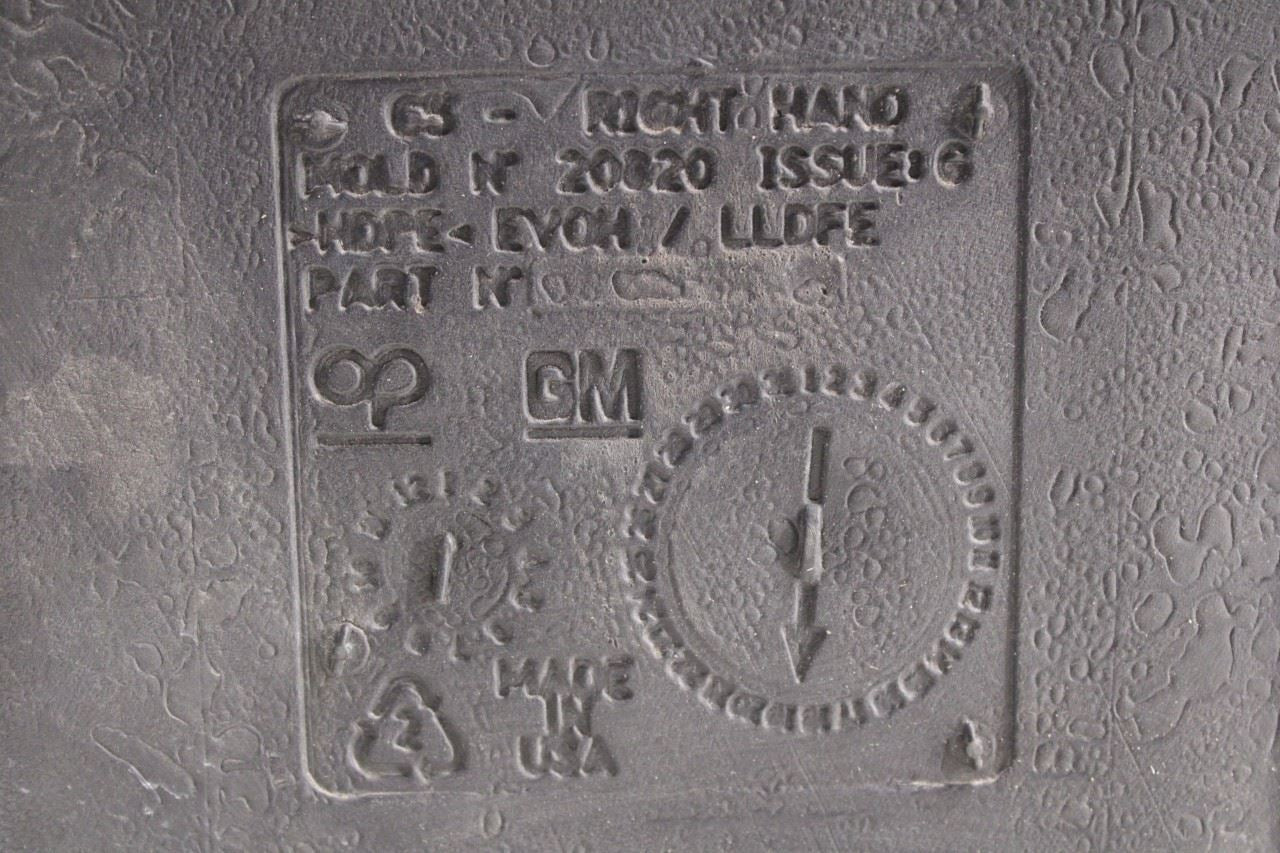 1997-1998 Chevrolet Corvette 5.7L Right Passenger Side Fuel Gas Tank 12458238 - Alshned Auto Parts