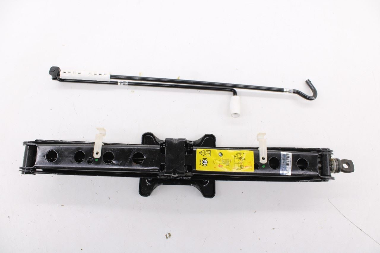2002-12 Land Rover Range Rover HSE 5.0L Scissor Lifting Jack and Lever LR029584 - Alshned Auto Parts