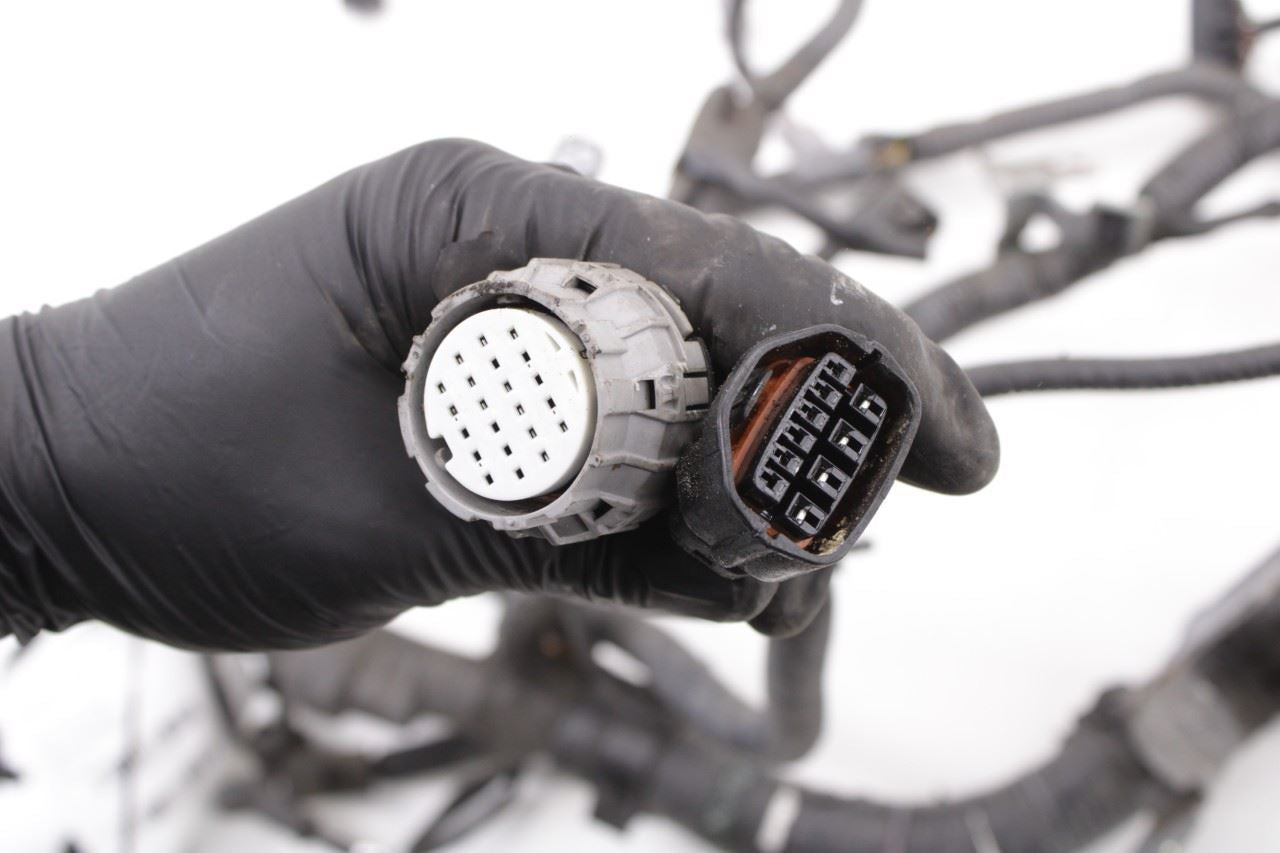 2018-2019 Nissan Sentra SL 1.8L AT Engine Wiring Harness 24011-5UD2A OEM - Alshned Auto Parts