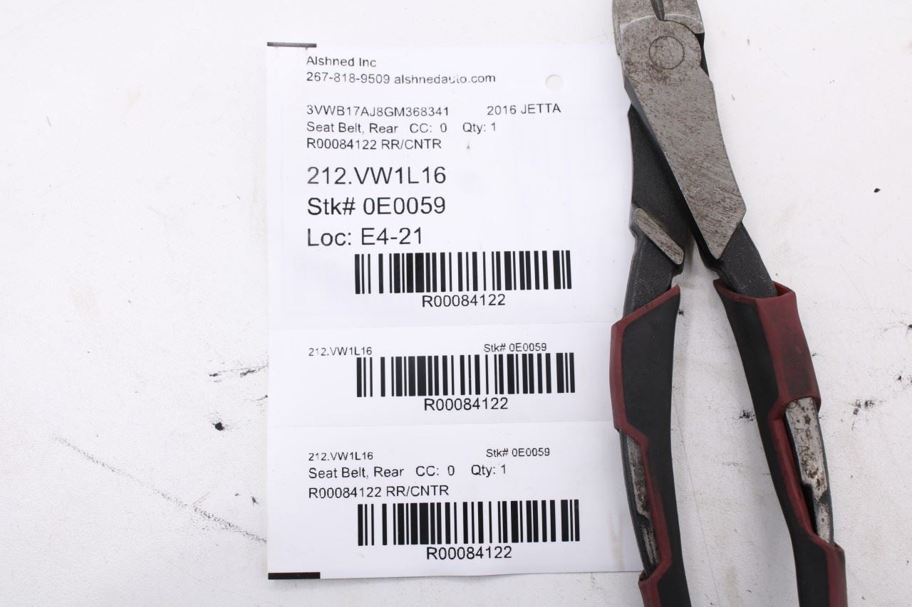 2011-18 Volkswagen Jetta Sport Rear 2nd Row Center Seat Belt Retractor w/ Buckle - Alshned Auto Parts