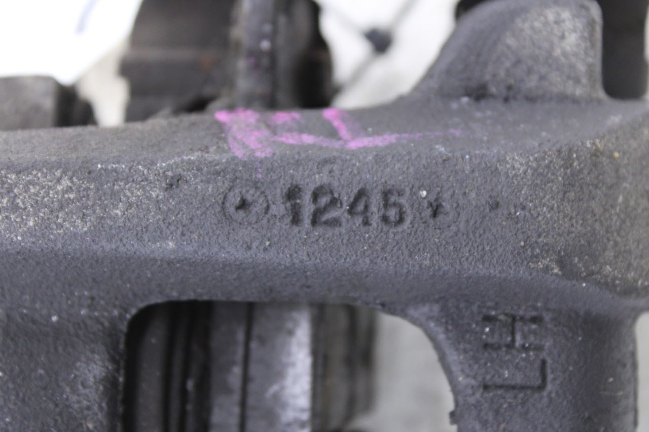 2011-2020 Dodge Durango SXT 3.6L AWD Rear Driver Left Side Brake Disc Caliper4