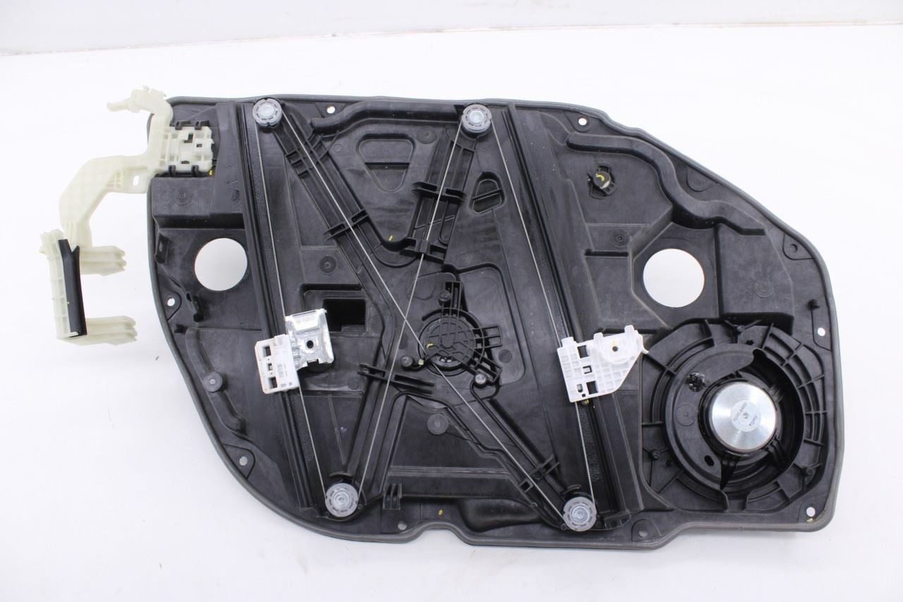 21-26 Hyundai Elantra SE Front Right Door Window Regulator w/ Carrier and Motor12