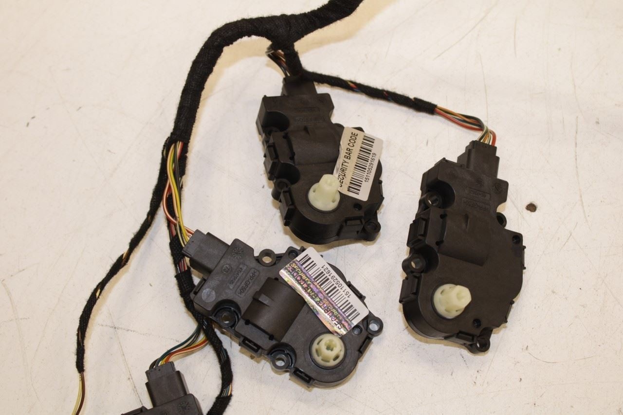 11-18 Porsche Cayenne Platinum HVAC Blend Door Actuator Motor Set w Wire Harness - Alshned Auto Parts