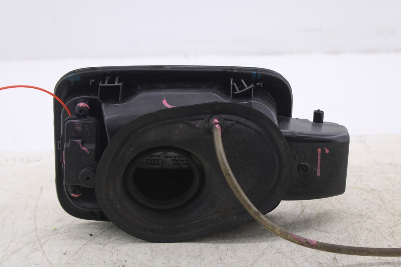 12-2018 Audi A7 Premium 3L Fuel Tank Filler Housing Door Lid Cover 4G8809907AGRU3