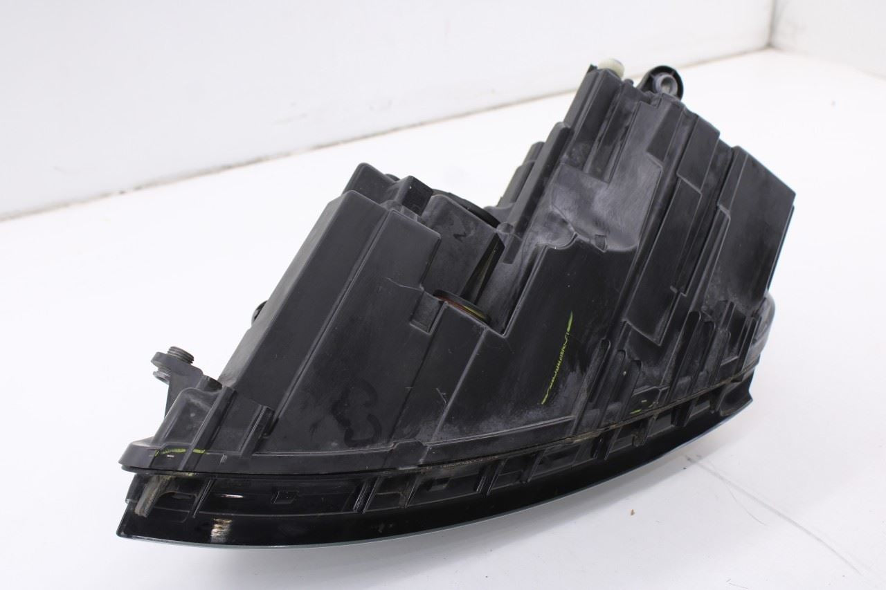 11-16 Volkswagen Jetta Sport Front Passenger RH Side Headlight Lamp 5C7-941-00611