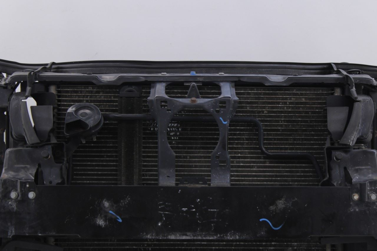 03-06 Mercedes-Benz E500 5L Engine Radiator w/ Cooling Fan Motor Assy 21150002023