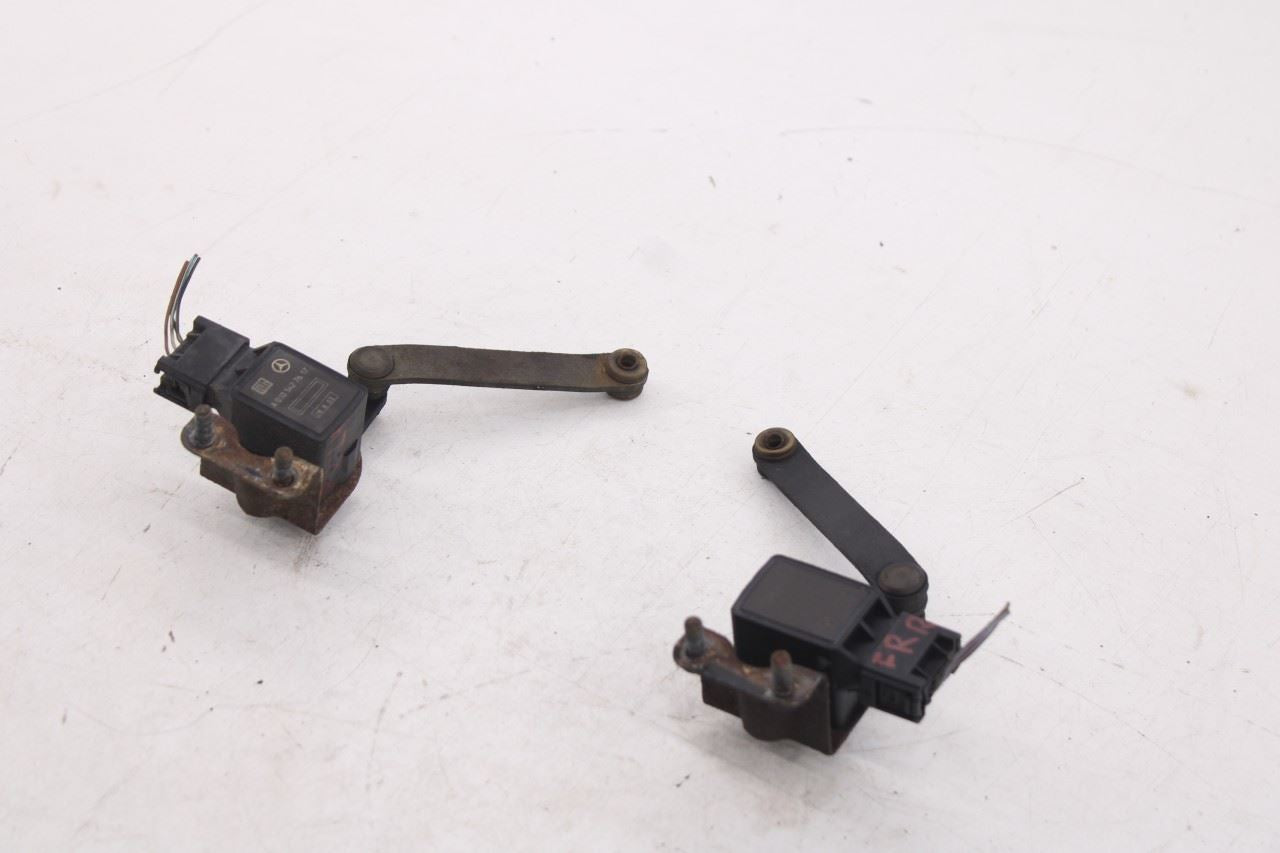 03-06 Mercedes-Benz E 500 FR LH and RH Suspension Headlight Height Level Sensor2