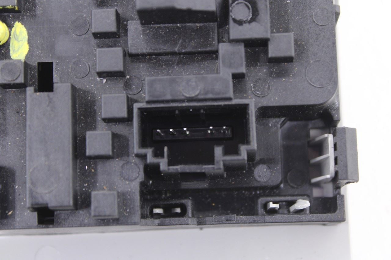 2019-2026 Volkswagen Jetta SE Inner Front Roof Overhead Console 3CN947105AQAW13