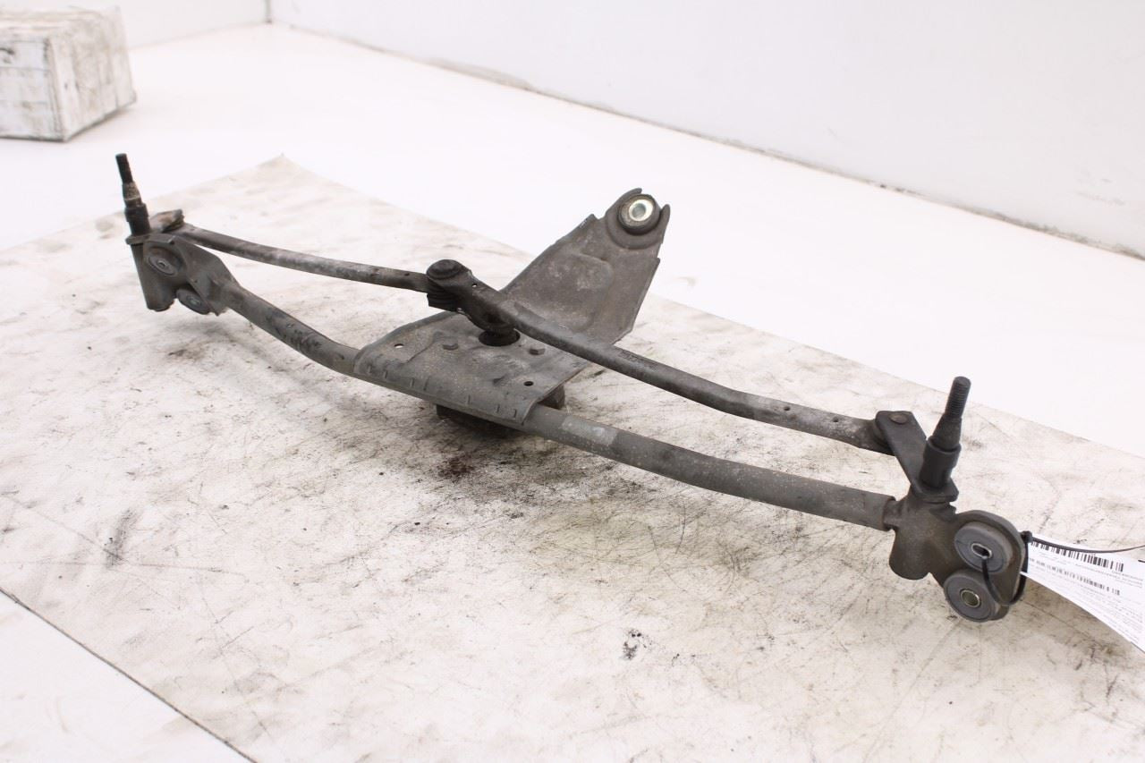 2003-2012 Land Rover Range Rover HSE Front Windshield Wiper Transmission Linkage10