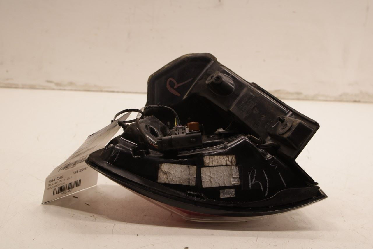 2019-2022 Jeep Cherokee Latitude Rear Right Passenger Side Outer Tail Light Lamp - Alshned Auto Parts