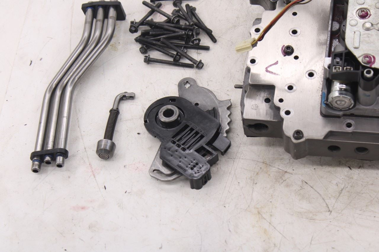 08-20 Dodge Grand Caravan GT 6-Spd Auto Transmission Valve Body R5078723AF *ReaD - Alshned Auto Parts