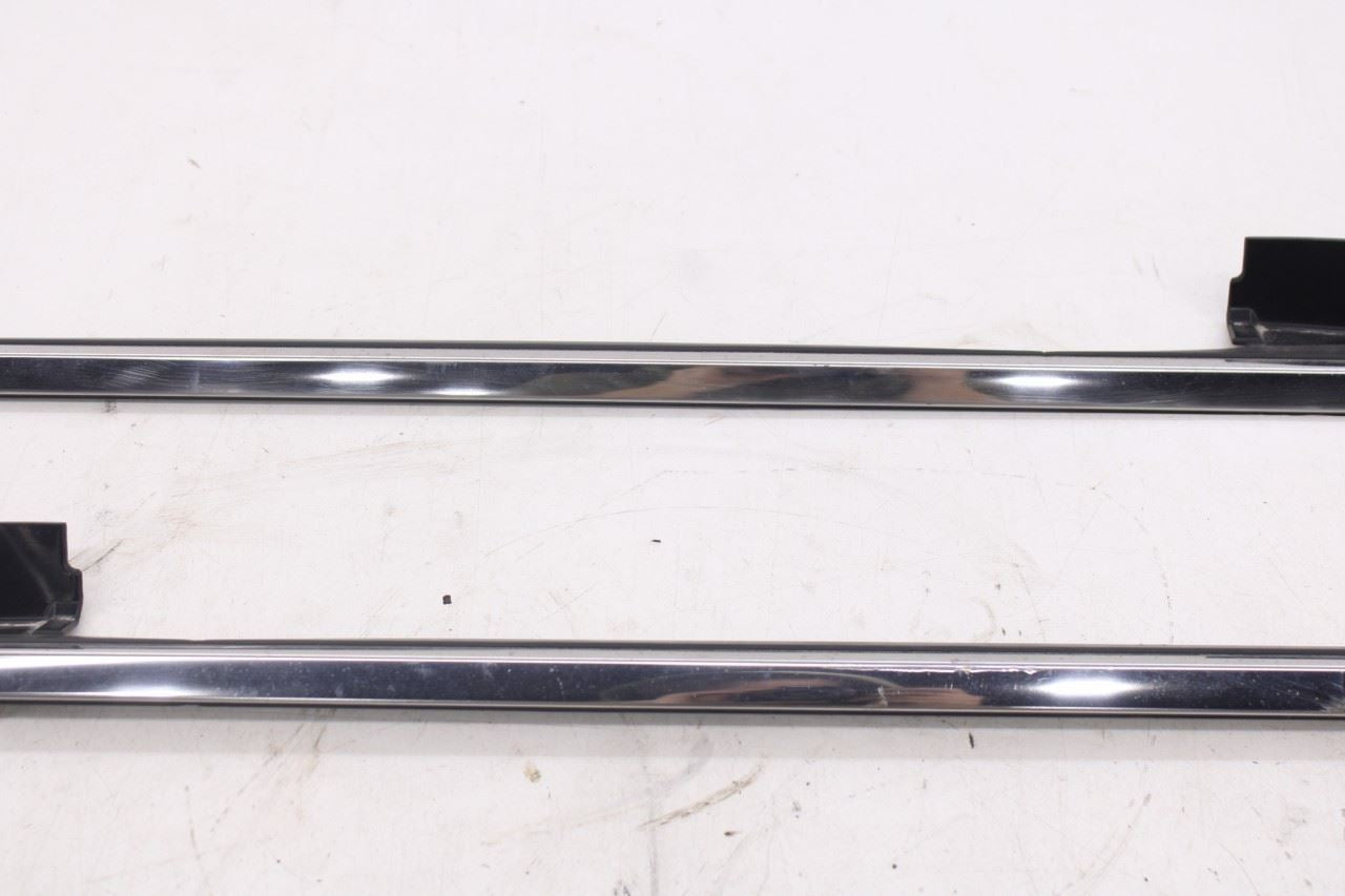 08-20 Dodge Grand Caravan SXT Rear RH and LH Quarter Panel Exterior Molding Set5
