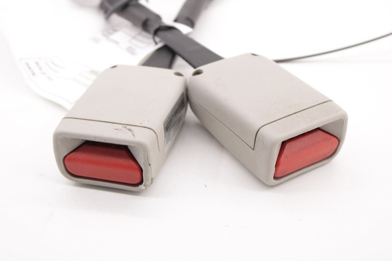 17-19 Chrysler Pacifica Limited Front RH and LH Side Seat Belt Buckle Set *ReaD* - Alshned Auto Parts