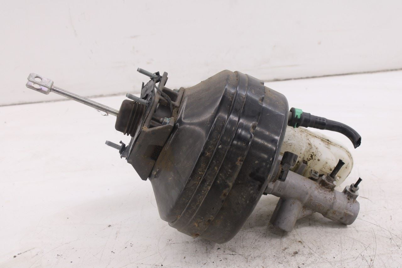 2018-2021 Ford Expedition Max XLT Brake Booster w/ Master Cylinder w/ Reservoir5