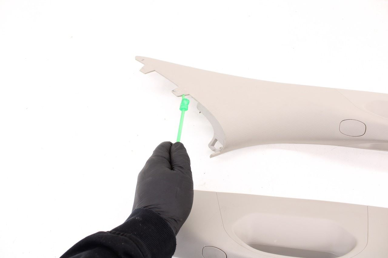 11-18 RAM 1500 Laramie FR Right and Left Windshield A-Pillar Molding 1DX48TRMAB - Alshned Auto Parts