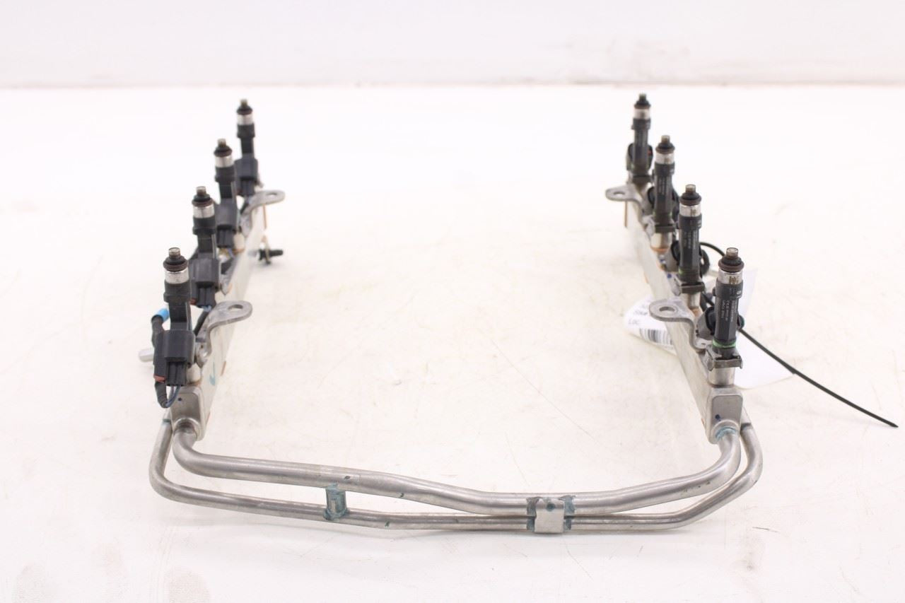21-26 Ford F150 XLT Supercrew 5.0L Manifold Fuel Supply Port Rail with Injectors6