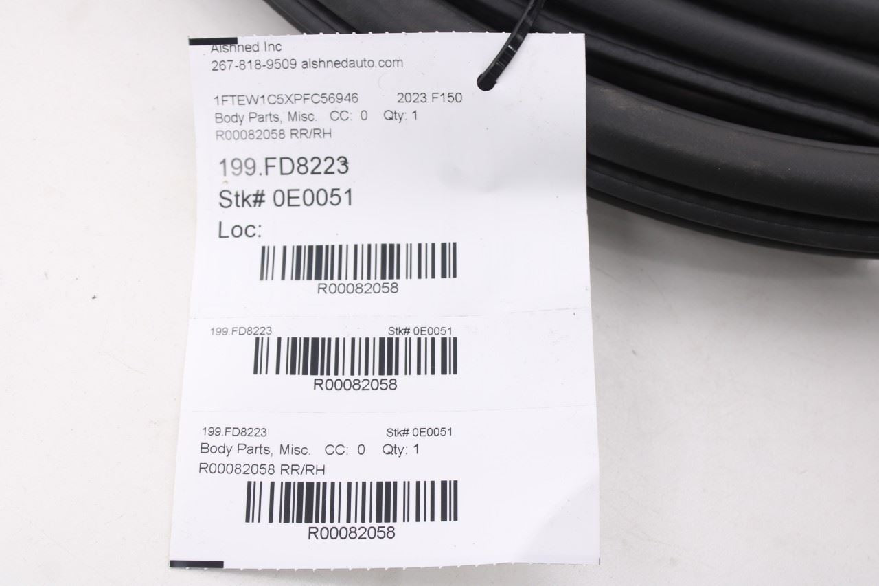 15-26 Ford F150 XLT Supercrew Rear Right Passenger Side Door Weathestrip On Body9