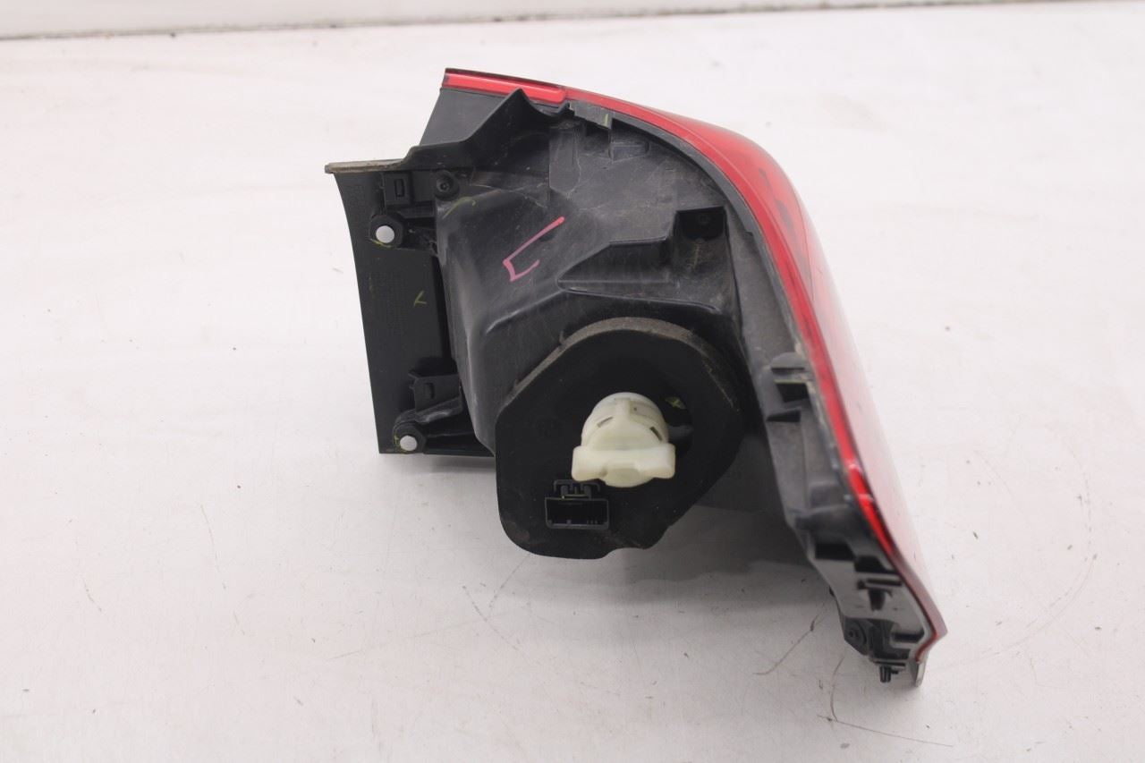 2021-24 Volkswagen Atlas SE Rear Left Driver Side Tail Light Lamp 3CN-945-095-D5
