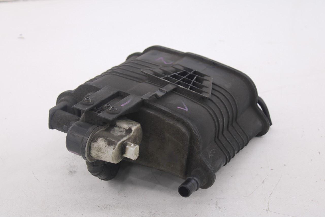 2015-2018 Mercedes-Benz C300 4Matic 2.0L Fuel Vapor Emission Canister 20547040006
